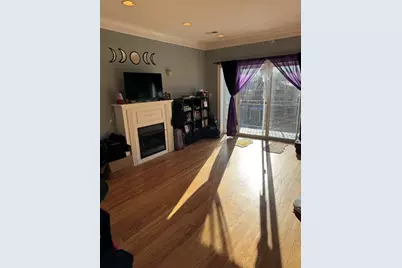 2008 W Greenleaf Avenue #3, Chicago, IL 60645 - Photo 5