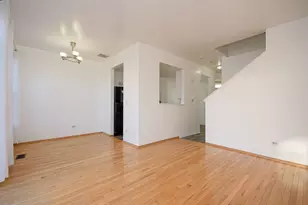 2976 White Thorn Cir, Naperville, IL 60564 - Photo 5