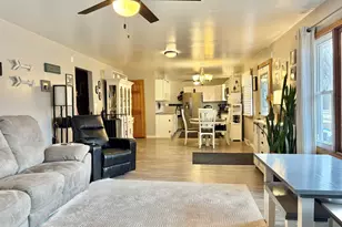 1000 Douglas St, Ottawa, IL 61350 - Photo 3