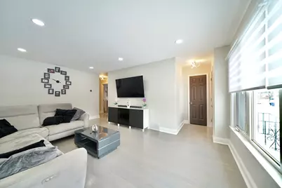 7122 W Agatite Avenue, Norridge, IL 60706 - Photo 9