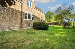 7127 S St Lawrence Ave, Chicago, IL 60619 - Photo 23