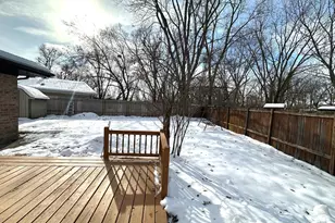 1410 Beverly Ln, Streamwood, IL 60107 - Photo 19