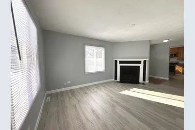 1410 Beverly Lane, Streamwood, IL 60107 - Photo 3