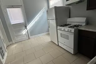 7459 S Champlain Ave, Chicago, IL 60619 - Photo 21