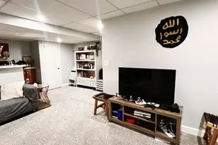 1065 Hiawatha Dr, Elgin, IL 60120 - Photo 15