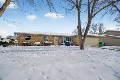 616 Ca Crest Drive, Shorewood, IL 60404 - Photo 1