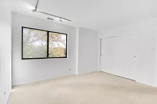 7131 N Caldwell Ave, Chicago, IL 60646 - Photo 29