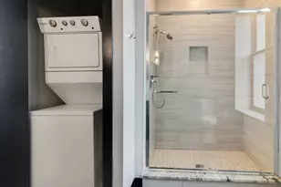 6 E Downer Pl, Aurora, IL 60505 - Photo 13