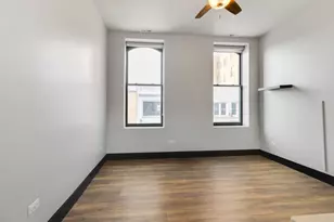 6 E Downer Pl, Aurora, IL 60505 - Photo 5