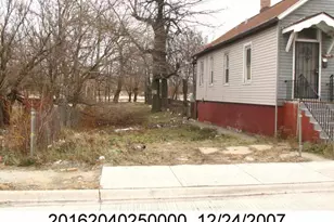 5639 S Wentworth Ave, Chicago, IL 60621 - Photo 1