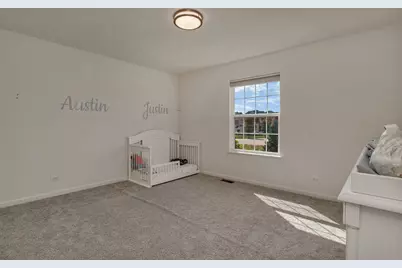 5815 Fairview Lane, Hoffman Estates, IL 60192 - Photo 29