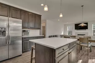 5815 Fairview Ln, Hoffman Estates, IL 60192 - Photo 15