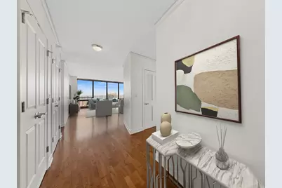 225 N Columbus Drive #5905, Chicago, IL 60601 - Photo 9