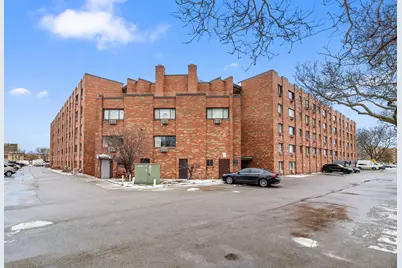 5310 N Chester Avenue #200, Chicago, IL 60656 - Photo 1