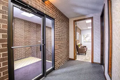 4647 W 103rd Street #2A, Oak Lawn, IL 60453 - Photo 5