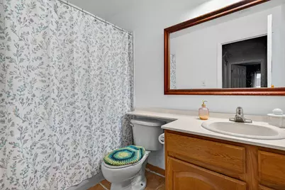 5525 Pebblebeach Drive, Hanover Park, IL 60133 - Photo 19