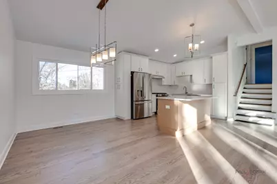 2233 Heathercliff Drive, Green Oaks, IL 60048 - Photo 13