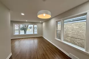 4850 W Foster Ave, Chicago, IL 60630 - Photo 5