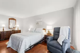 6 The Court Of Lagoon View, Northbrook, IL 60062 - Photo 15