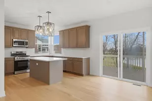 6 Camberwell Ct, Algonquin, IL 60102 - Photo 13