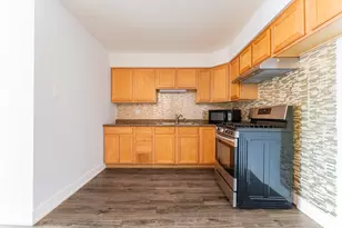 1003 Argyle St, Bensenville, IL 60106 - Photo 7