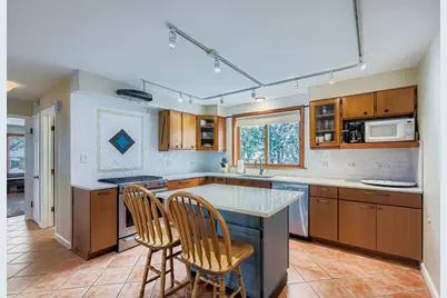 10646 S Saint Louis Avenue, Chicago, IL 60655 - Photo 7