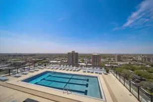 720 W Gordon Terrace, Chicago, IL 60613 - Photo 15