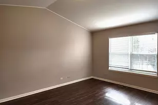 1186 Blackburn Dr, Grayslake, IL 60030 - Photo 11