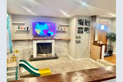 17308 Forestway Drive, East Hazel Crest, IL 60429 - Photo 9