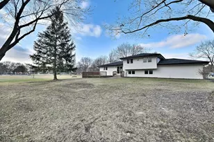 263 Bobwhite Ln, Bloomingdale, IL 60108 - Photo 27