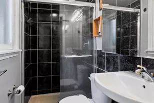 1537 W Farwell Ave, Chicago, IL 60626 - Photo 11