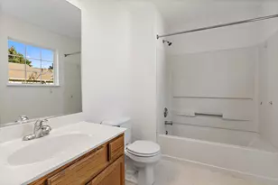 71 Monarch Dr, Streamwood, IL 60107 - Photo 13