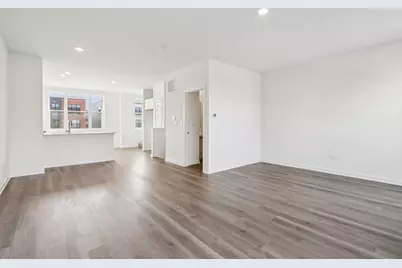 385 Summit Circle, Lombard, IL 60148 - Photo 7