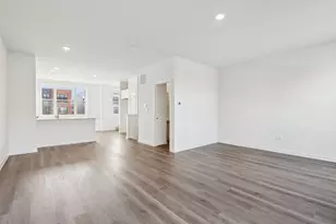 385 Summit Cir, Lombard, IL 60148 - Photo 7