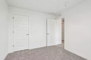 385 Summit Cir, Lombard, IL 60148 - Photo 23