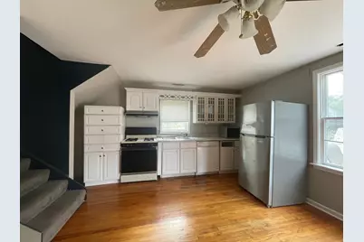 1009 61st Street #2, La Grange Highlands, IL 60525 - Photo 3