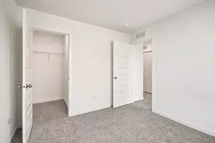 378 Summit Cir, Lombard, IL 60148 - Photo 23