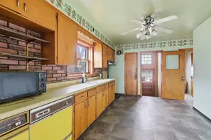 11721 S Maplewood Ave, Chicago, IL 60655 - Photo 7