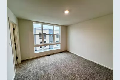 380 Summit Circle, Lombard, IL 60148 - Photo 9