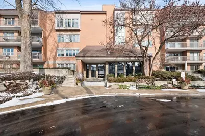 [Address not provided], Park Ridge, IL 60068 - Photo 3