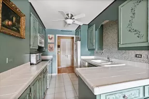 22 Park Ln, Park Ridge, IL 60068 - Photo 21