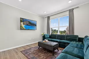 3209 Martini St, Mundelein, IL 60060 - Photo 3