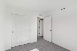 881 Briar Gln Ct, Hampshire, IL 60140 - Photo 17