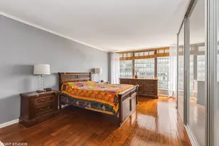 5445 N Sheridan Rd, Chicago, IL 60640 - Photo 11