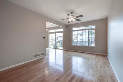 [Address not provided], Naperville, IL 60563 - Photo 7