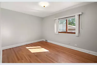 10510 W Fullerton Avenue, Melrose Park, IL 60164 - Photo 17