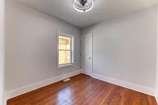 2508 Kenilworth Ave, Berwyn, IL 60402 - Photo 9