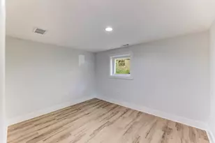 2508 Kenilworth Ave, Berwyn, IL 60402 - Photo 27