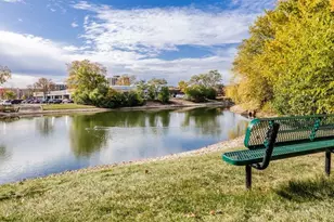 2000 St Regis Dr, Lombard, IL 60148 - Photo 27