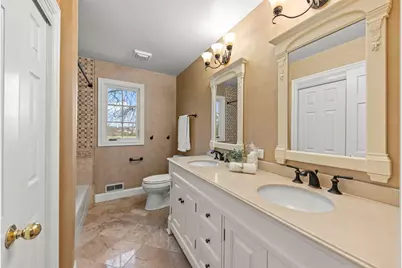 6441 Bobby Jones Lane, Woodridge, IL 60517 - Photo 27